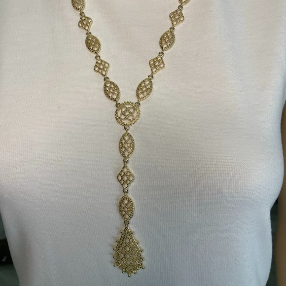 Gold Y filgran necklace and earrings set - Picture 2 of 3